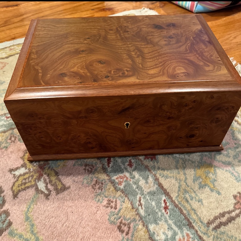 Agresti Briarwood Jewelry Box - Lined with Leather - Made in Italy